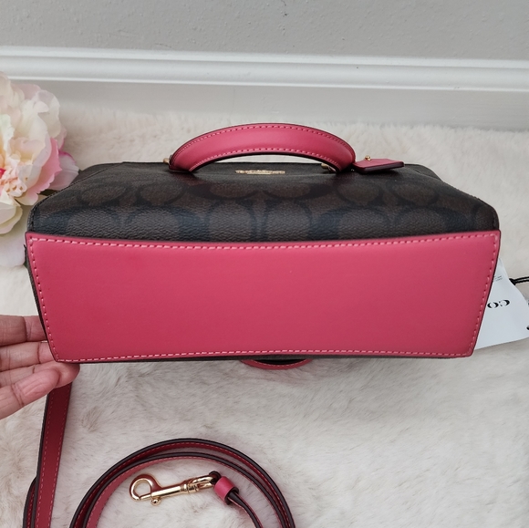 🤎NEW Coach Bag and umbrella - Picture 5 of 10